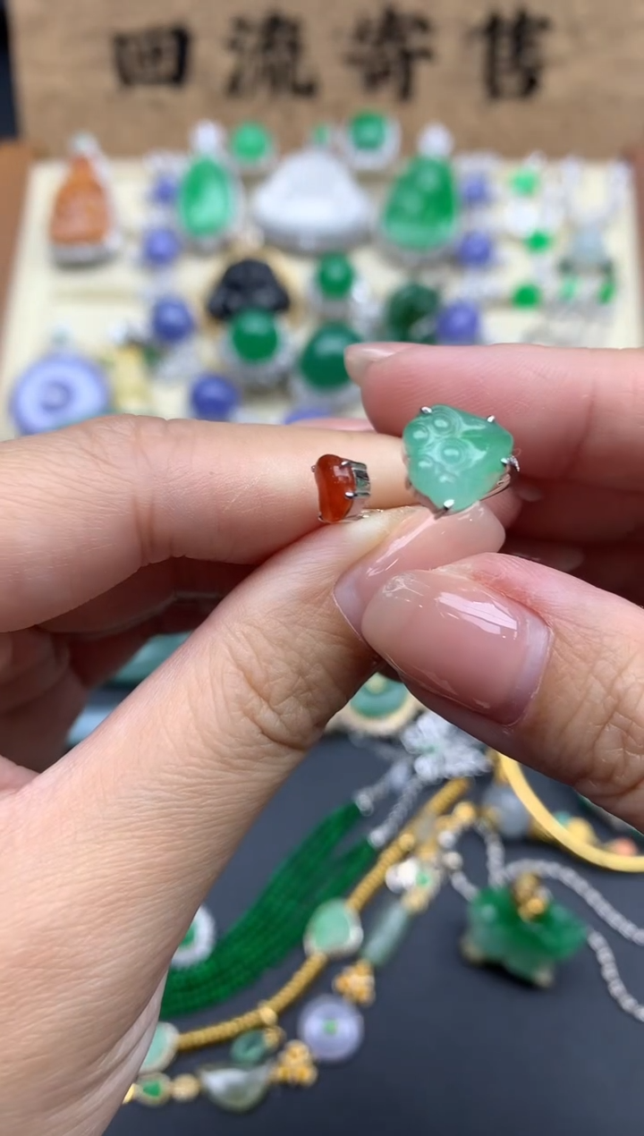 【闪购商品】翡翠戒指18K金镶嵌341-中国好珍宝