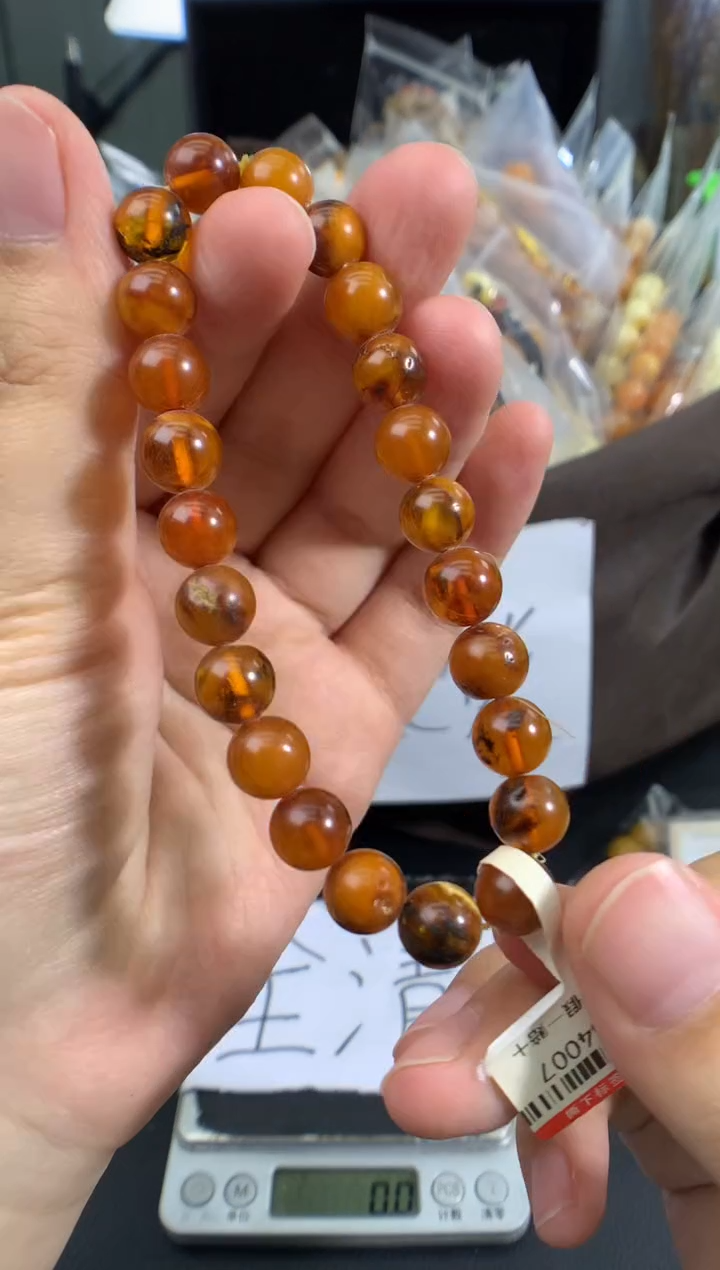 琥珀未镶嵌珠宝奇石1