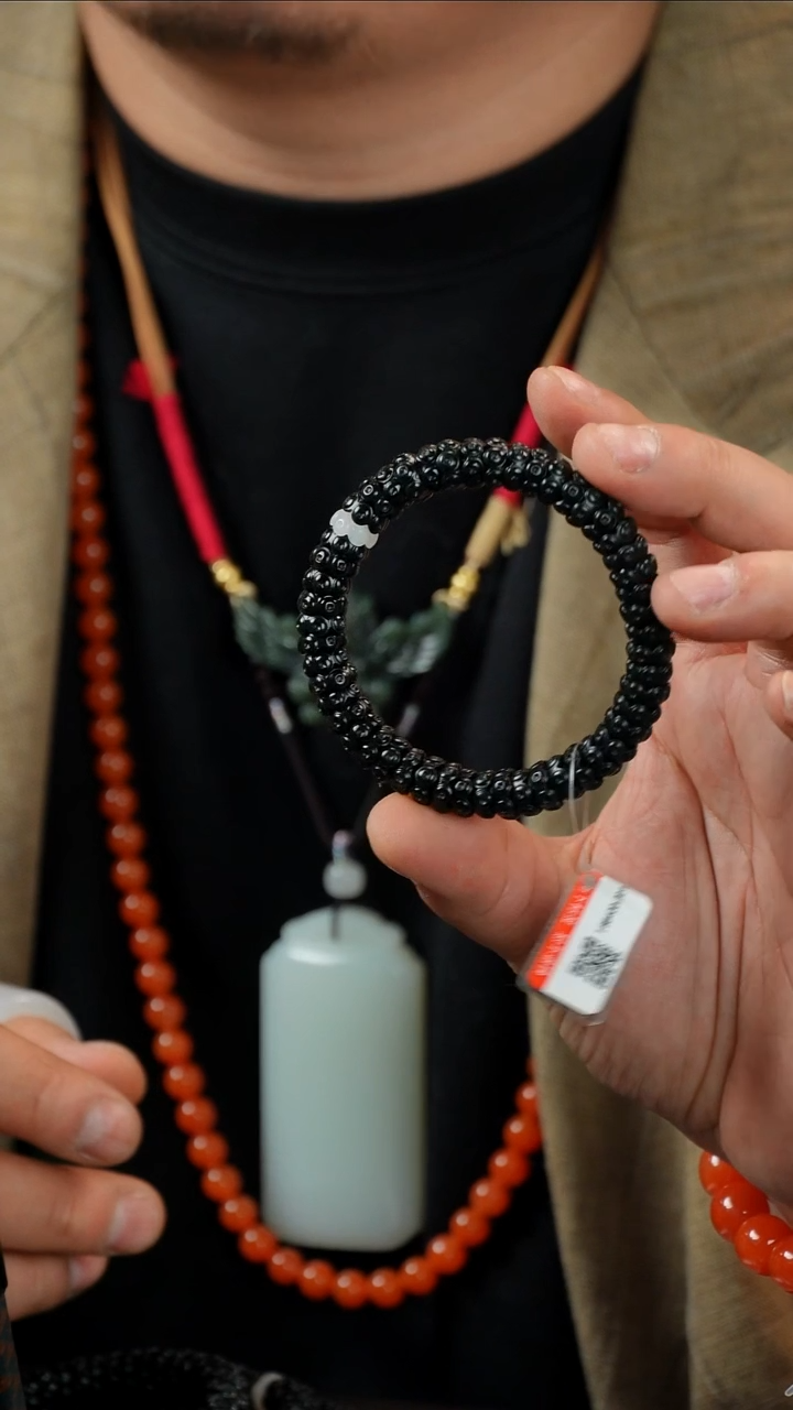 未镶嵌手链和田玉和田玉手串THTY6296 多样性发货