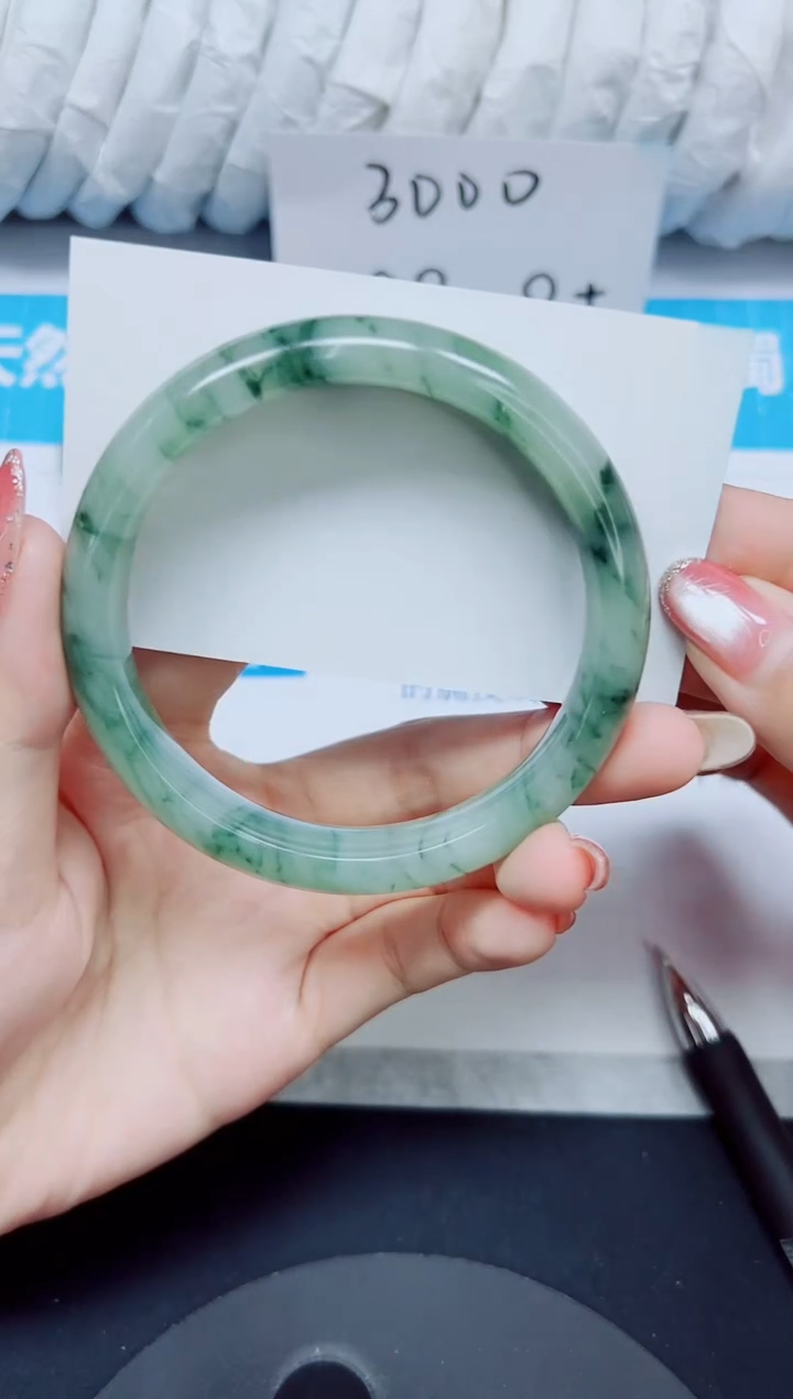 石英质玉手镯未镶嵌16/62.5