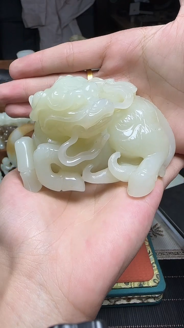 未镶嵌和田玉挂件1