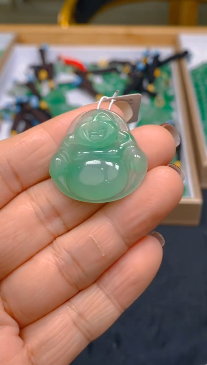【闪购商品】石英质玉颈饰未镶嵌冰美人非洲翠