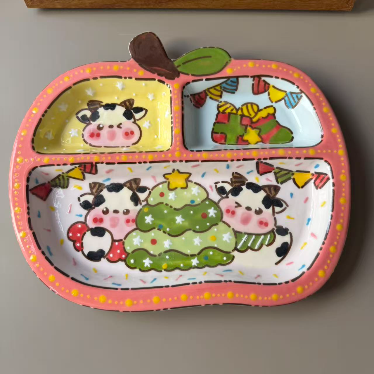 编号191圣诞牛牛分餐盘
