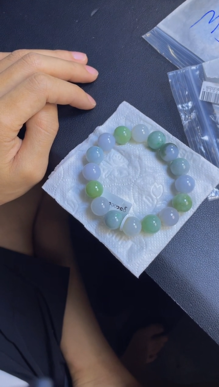 定制翡翠未镶嵌珠串13+