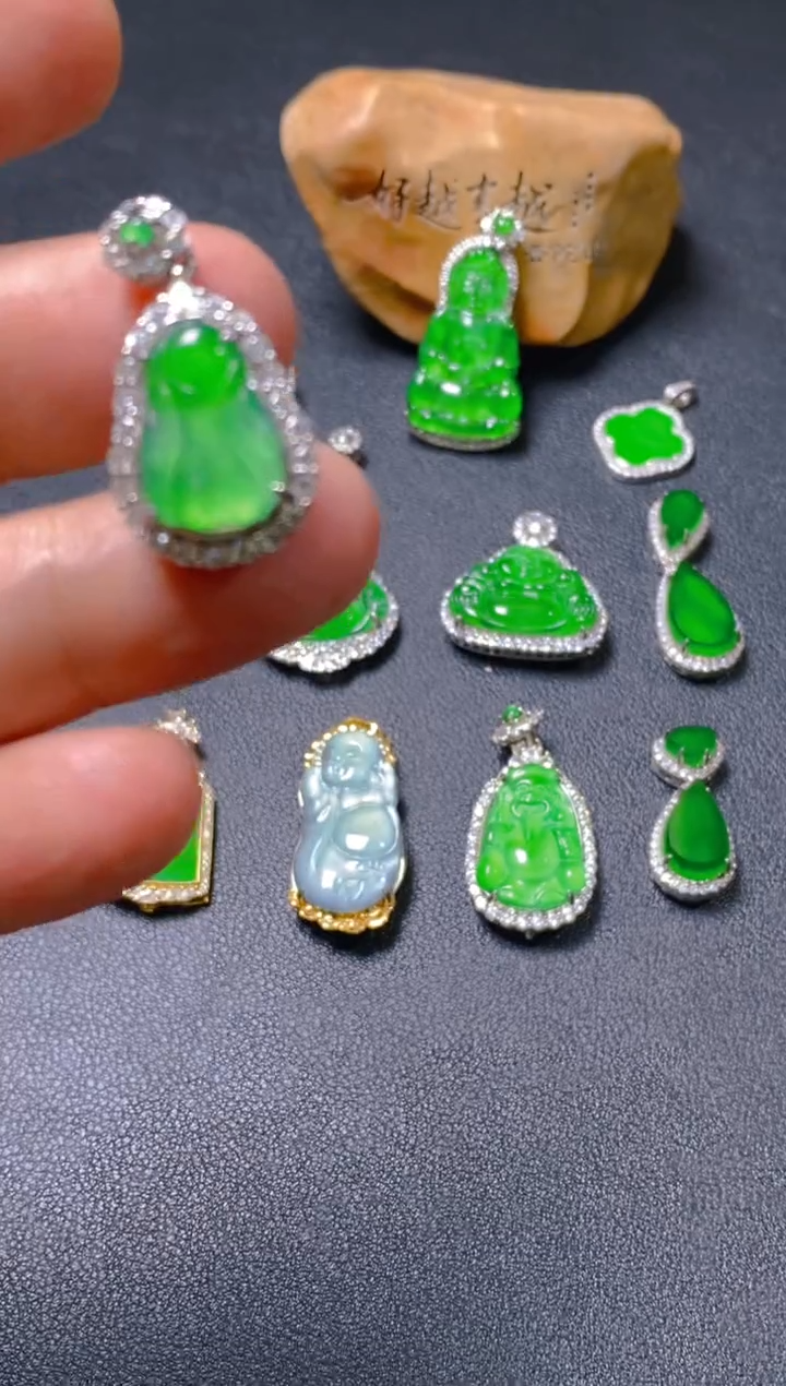 吊坠(不含链)银S925镶嵌翡翠 