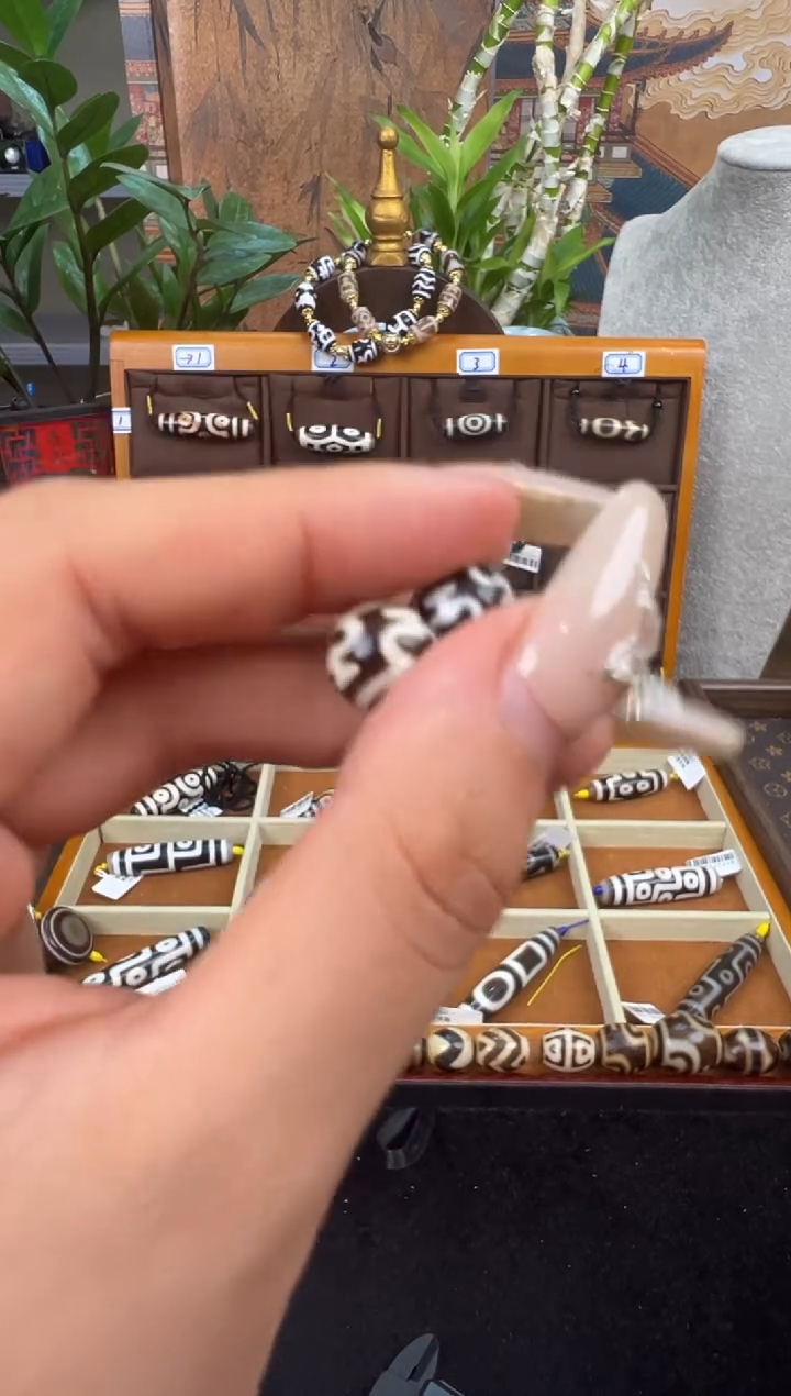玛瑙/玉髓吊坠(不含链)未镶嵌5.（微瑕随机发货）