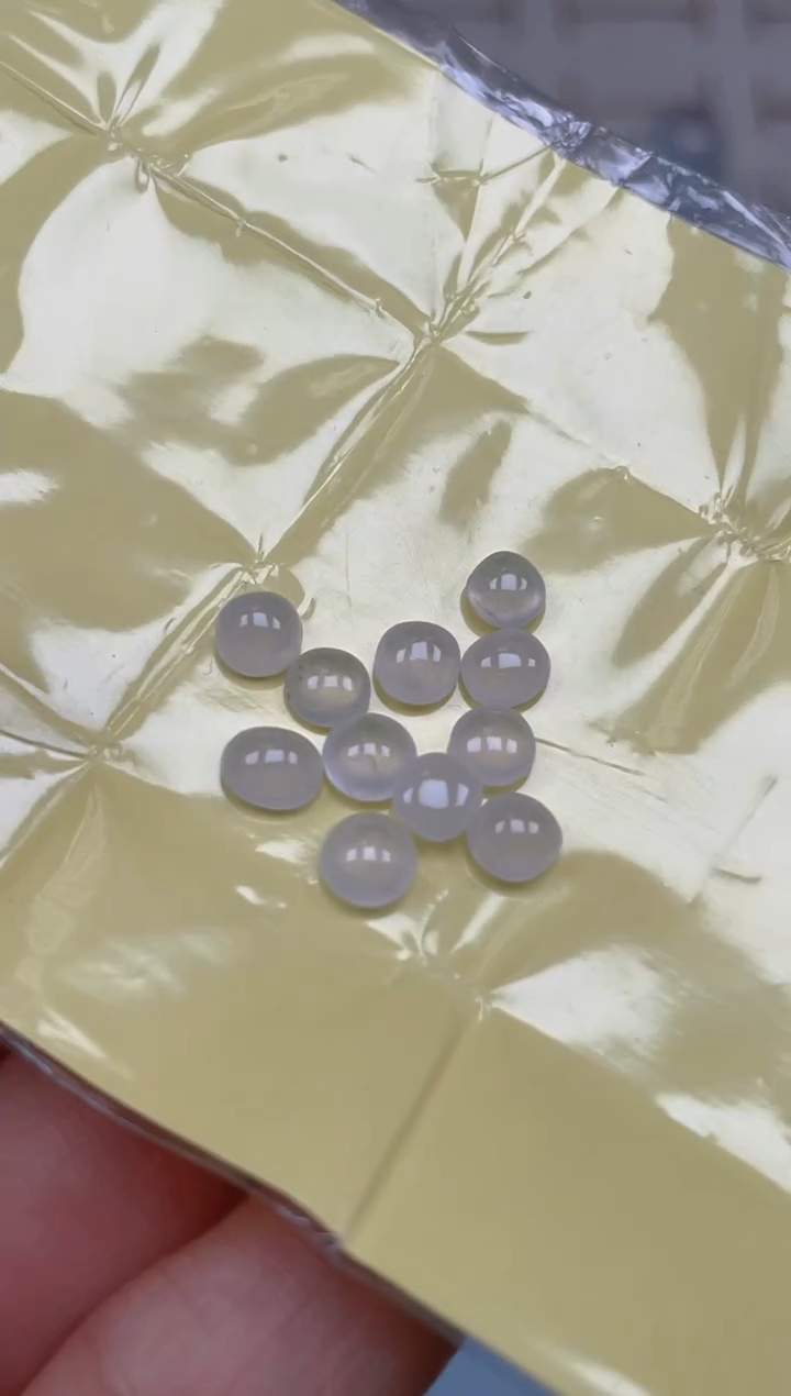 裸石翡翠天然翡翠蛋面95