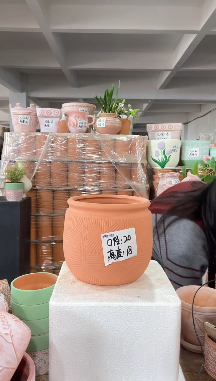 【闪购商品】红陶经典几何陶罐20-18