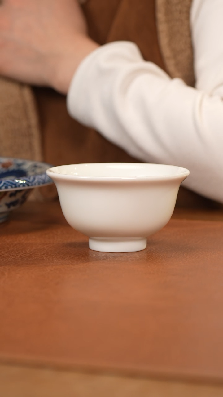 【闪购商品】杯景德镇白胎压手杯