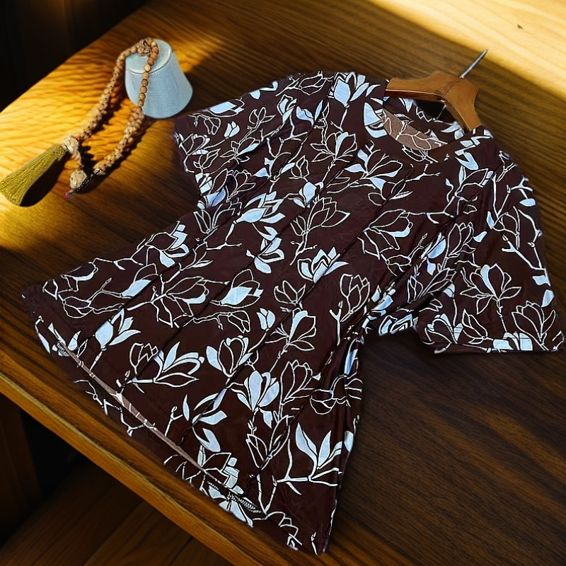 知羽香云 夏季新款100桑蚕丝圆领经典百搭上衣ZYA2502