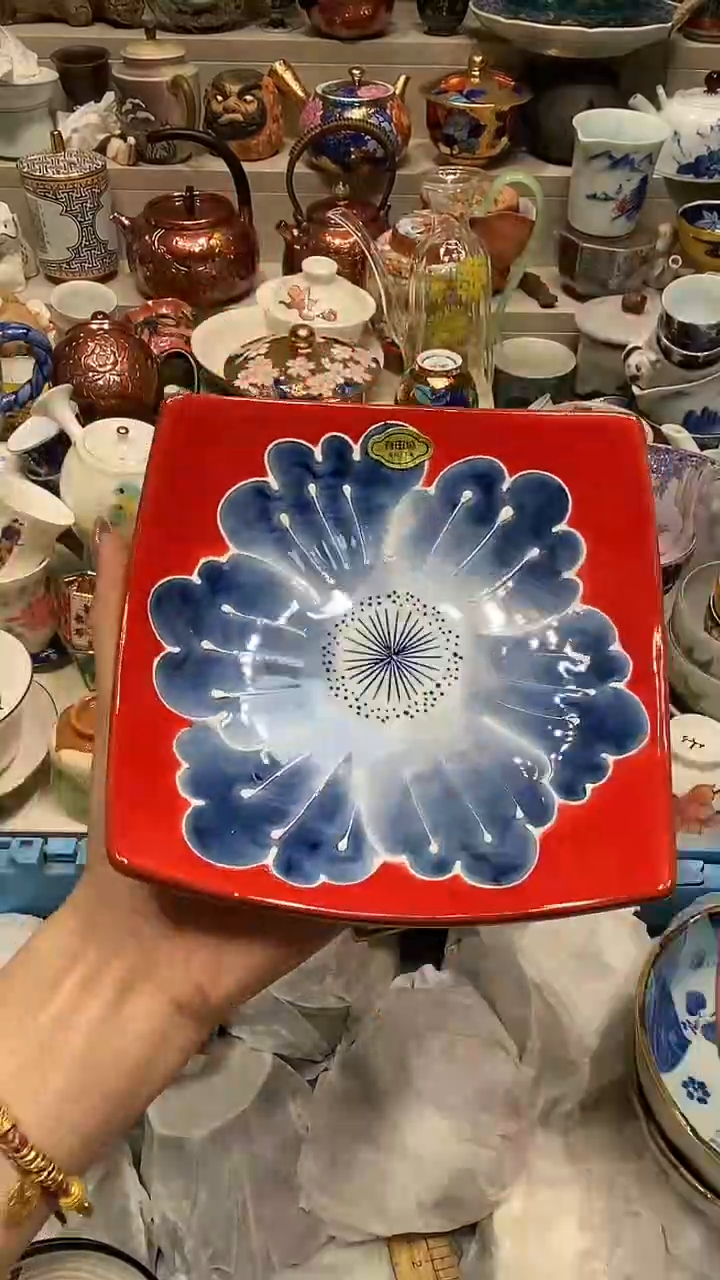 瓷片茜***n自动截取直播间实时画面