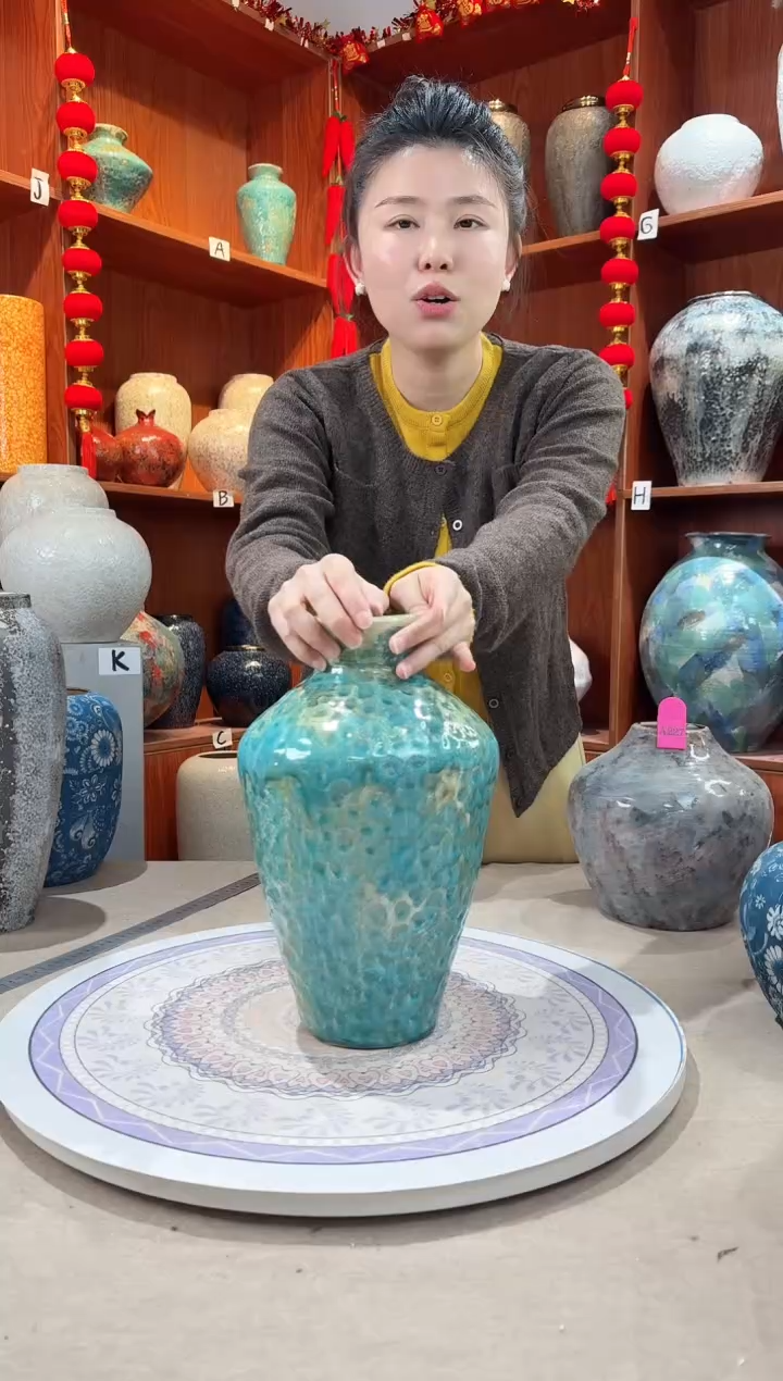 【闪购商品】瓶陶瓷花瓶 无花 手工彩陶绿大号