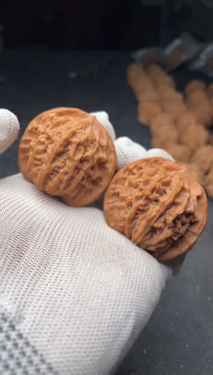 核桃a94   盘龙纹  43尺