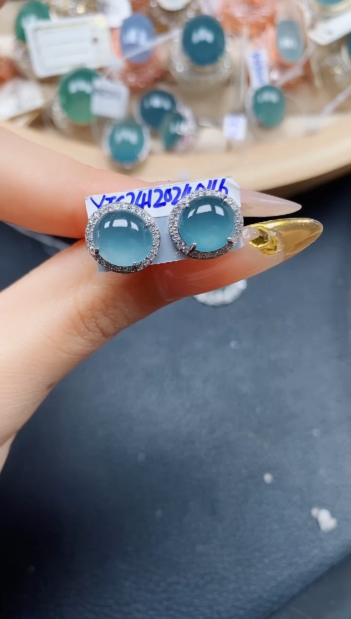 【闪购商品】翡翠耳饰银S925镶嵌翡翠