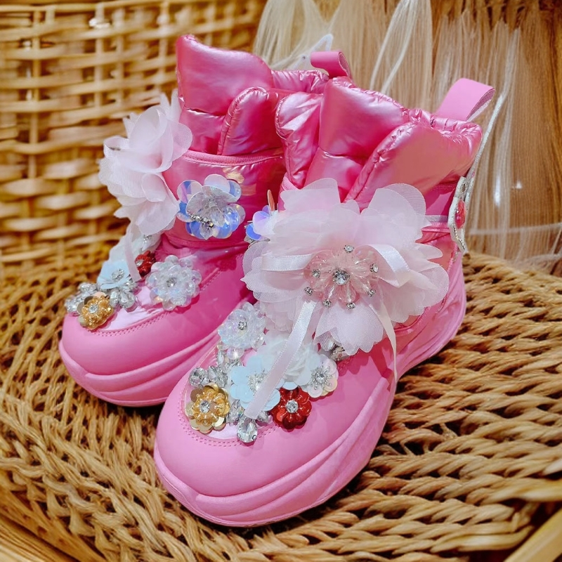 潮牌定制小众休闲风平跟休闲女冬季雪地靴软底鞋子百搭保暖