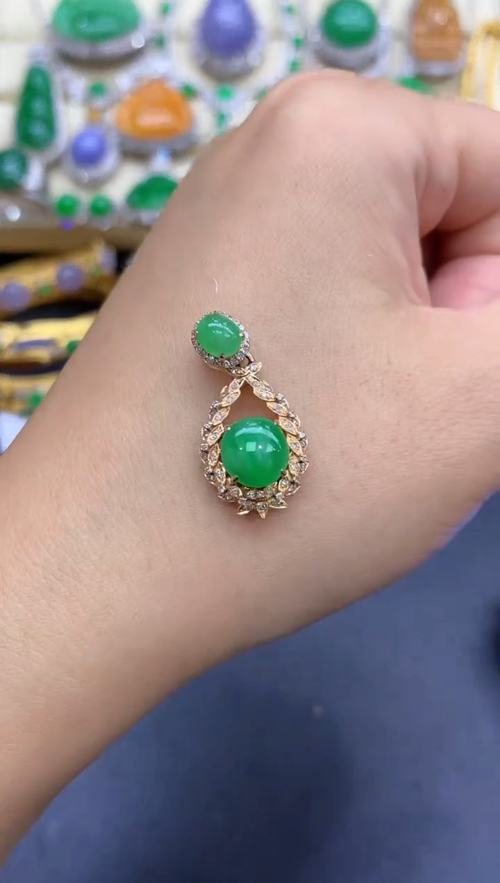 颈饰18K金镶嵌翡翠285-中国好珍宝