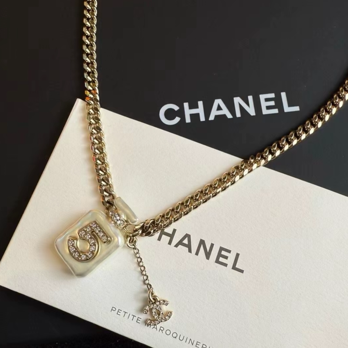 99新 Chanel/香奈儿 汤/P215257986/ 5号 项链