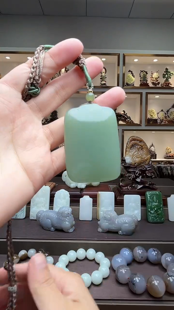 【闪购商品】和田玉挂件未镶嵌苏