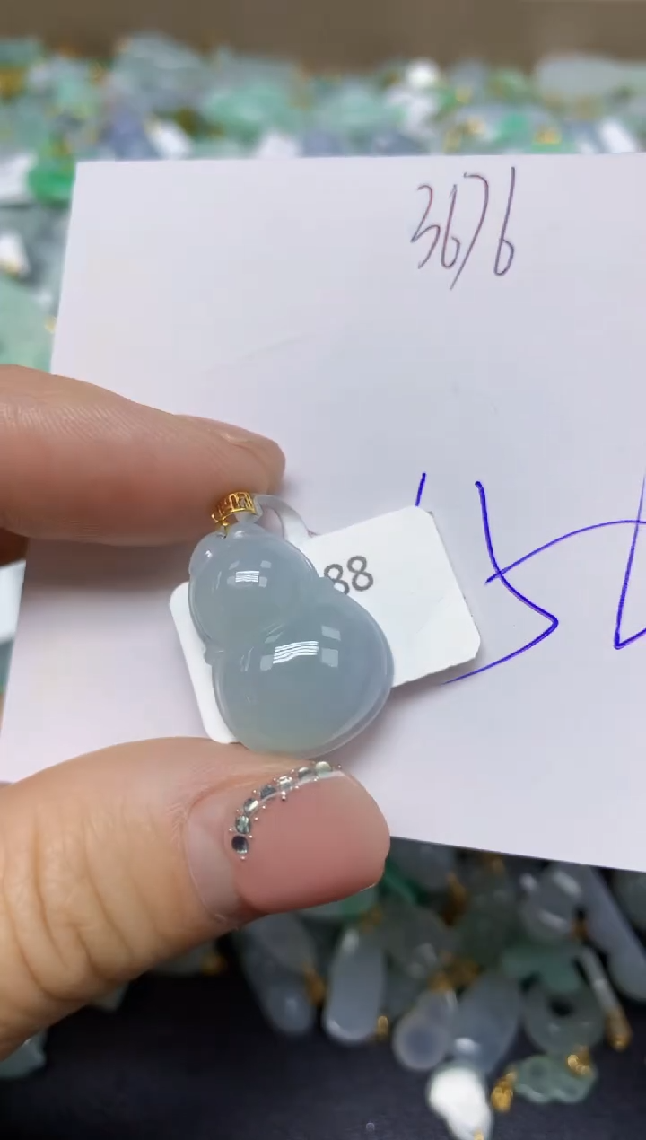 【闪购商品】翡翠挂件18K金镶嵌 天然翡翠A货
