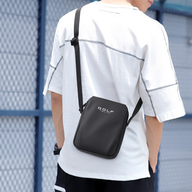 GOLF/高尔夫潮流百搭单肩包男休闲大容量斜挎小包出行手机包包男