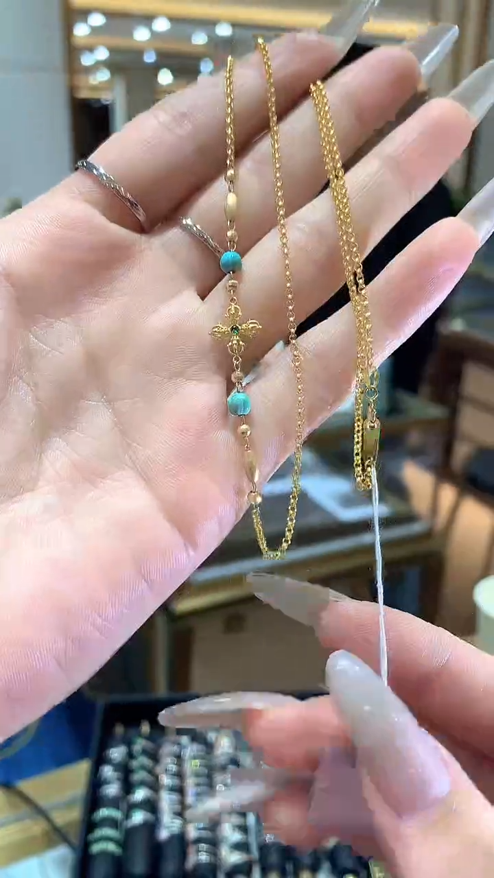 【闪购商品】18K金颈饰金刚杵项链     