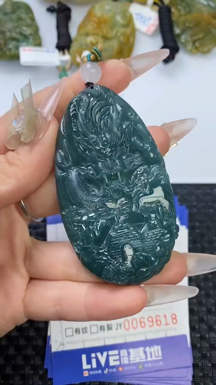 【闪购商品】翡翠颈饰未镶嵌1111111111111111