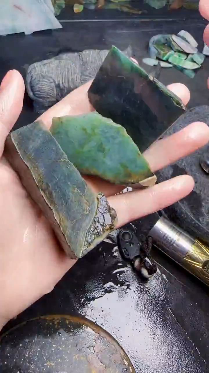 未镶嵌挂件翡翠天然翡翠094