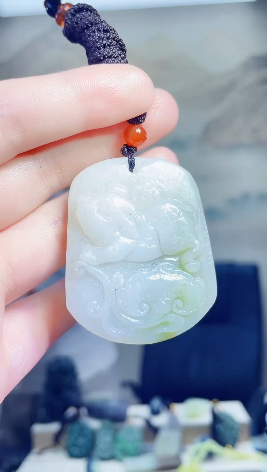 颈饰未镶嵌和田玉1