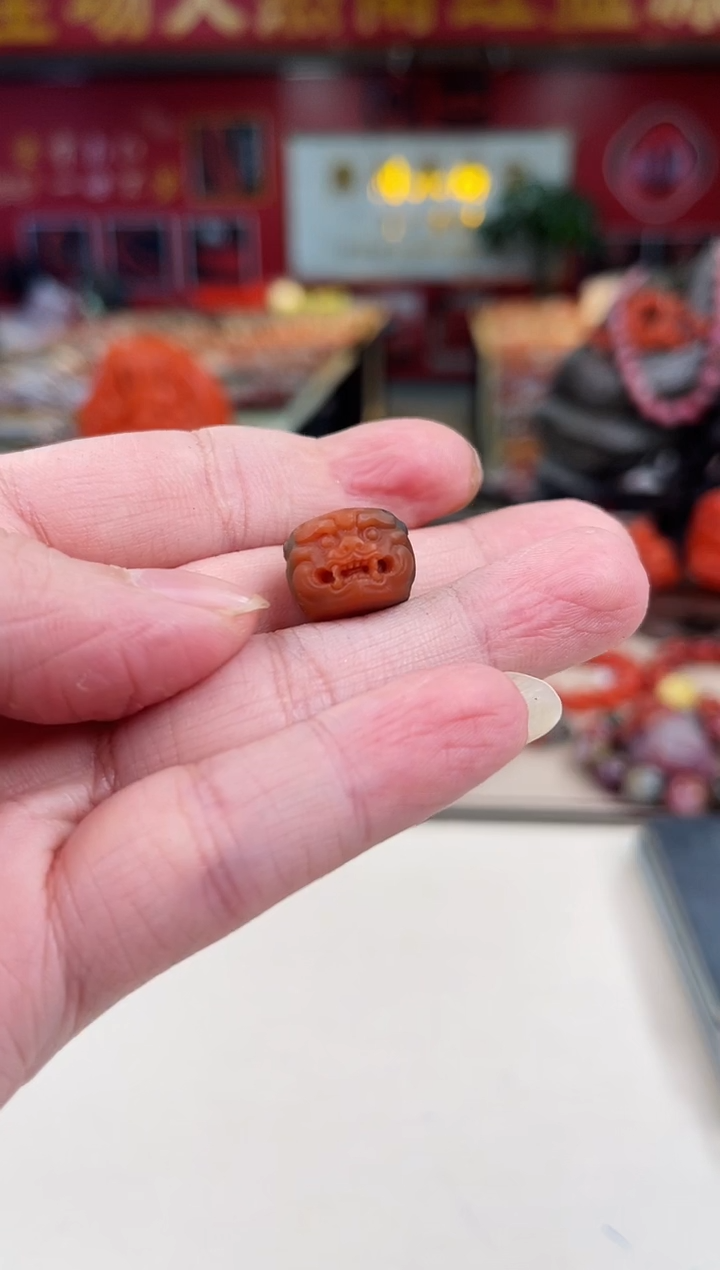 未镶嵌大山包雕刻包浆单珠南红玛瑙小*三（多样式发其一）