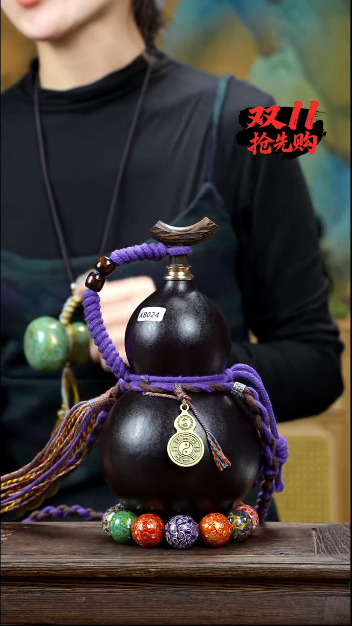 XB030藏绳款酒葫芦不包手串