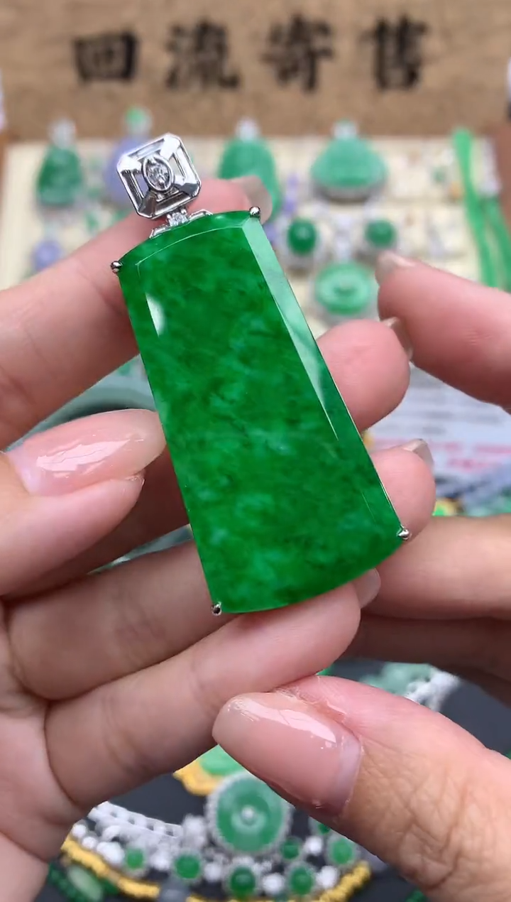 【闪购商品】翡翠颈饰18K金镶嵌482-分2单 总价24200