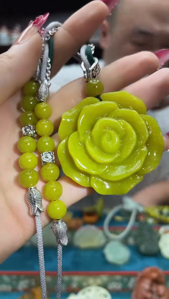 未镶嵌岫玉吊坠多样性发*货拍一发一