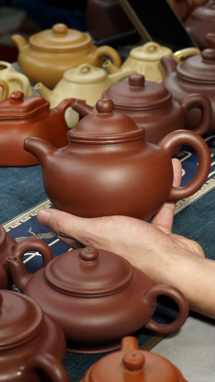 【闪购商品】紫砂茶壶底槽青掇球