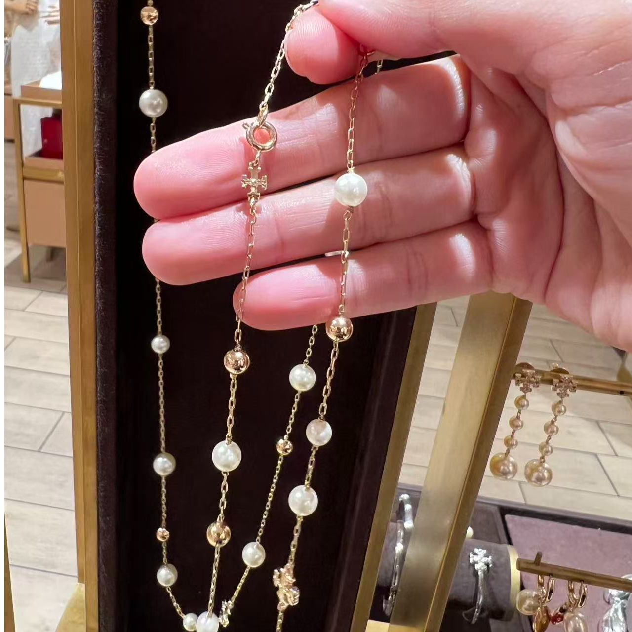 Tory Burch/汤丽柏琦新款圆珠隔珠项链