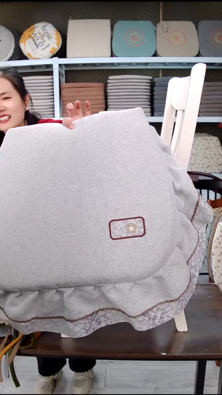 布布雪尼尔：淡轻灰色6个