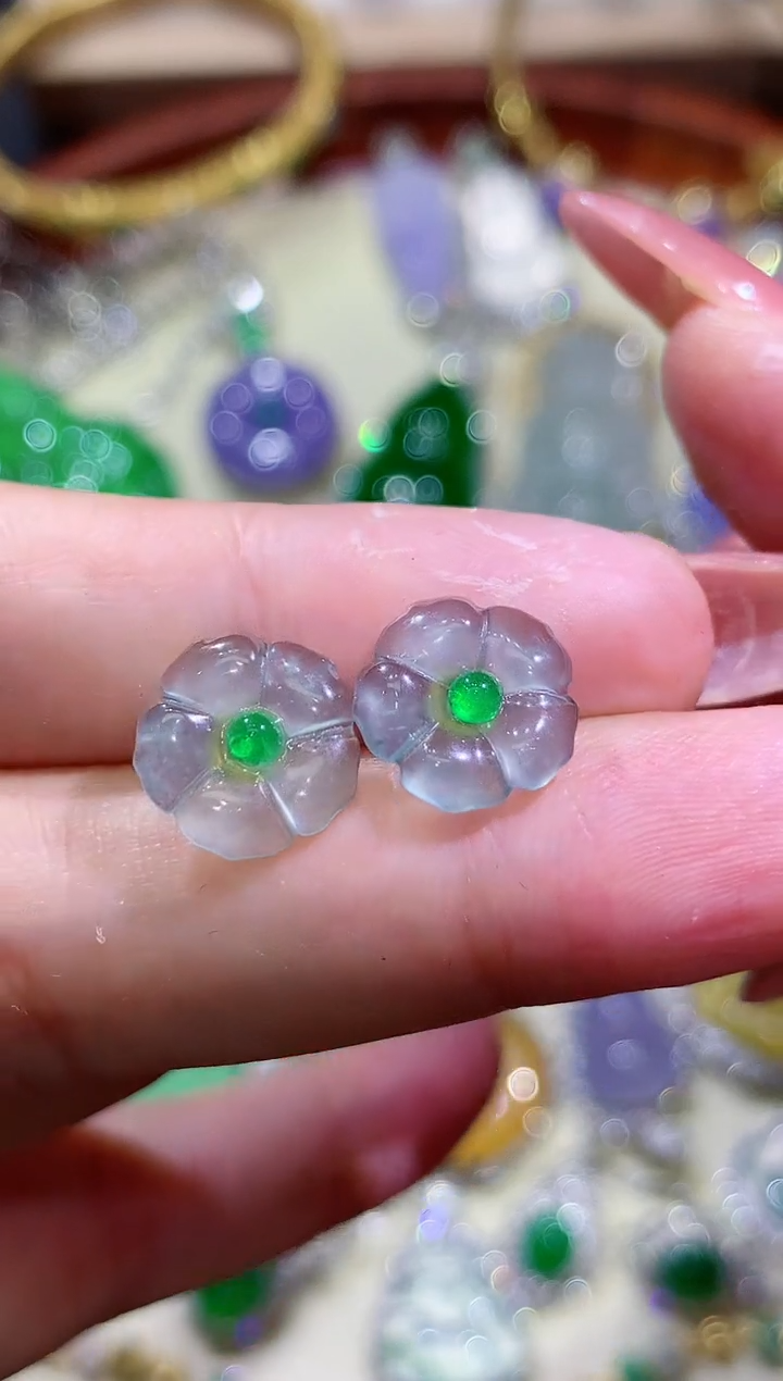 翡翠未镶嵌耳饰团购