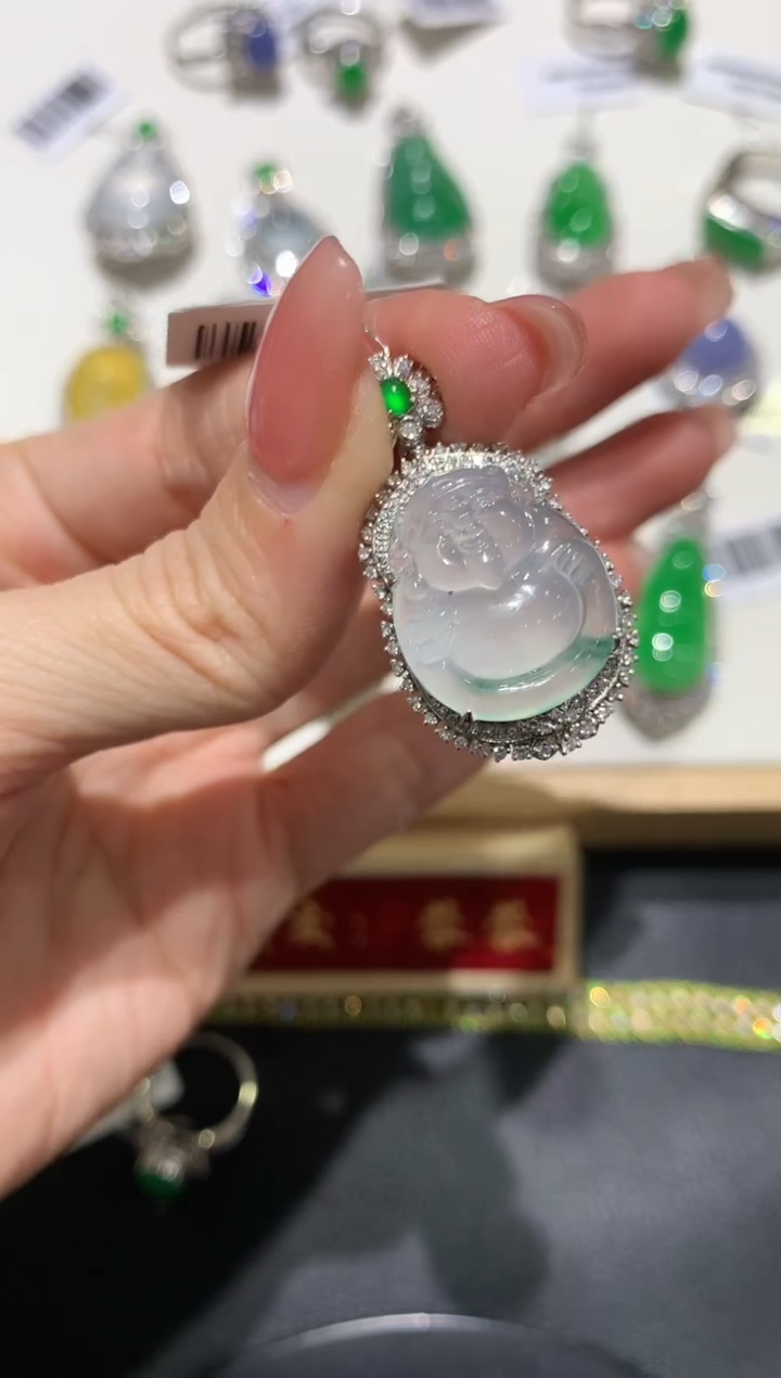 【闪购商品】翡翠吊坠(不含链)18K金镶嵌团购6