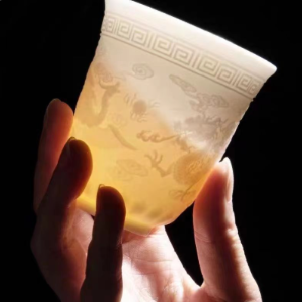 （专属福利）家用羊脂玉龙凤杯陶瓷主人杯刻字浮雕手工茶杯
