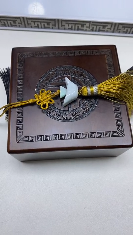 【闪购商品】定制翡翠未镶嵌翡翠A货2025/2/24