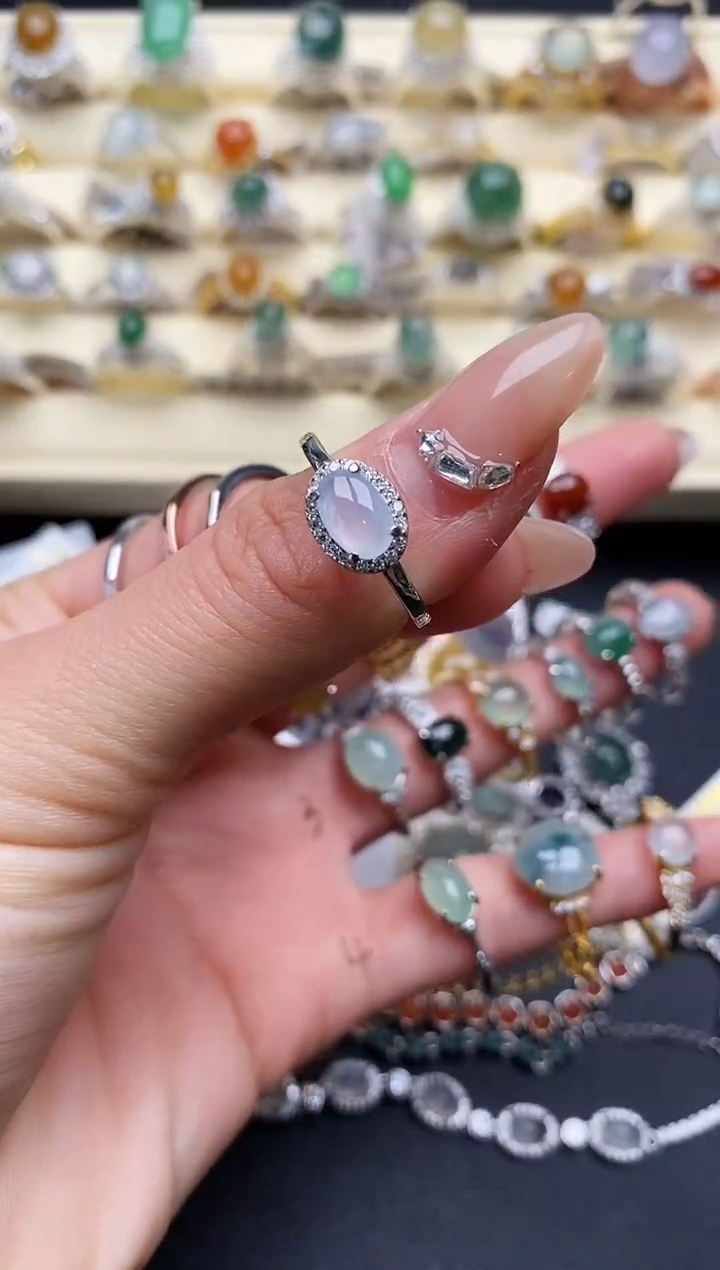 【闪购商品】翡翠戒指银S925镶嵌1111111+3