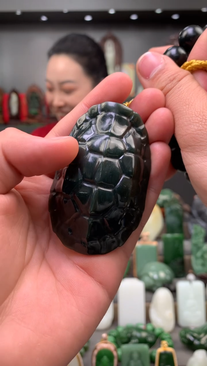 【闪购商品】和田玉把件未镶嵌把件（多样性发货）