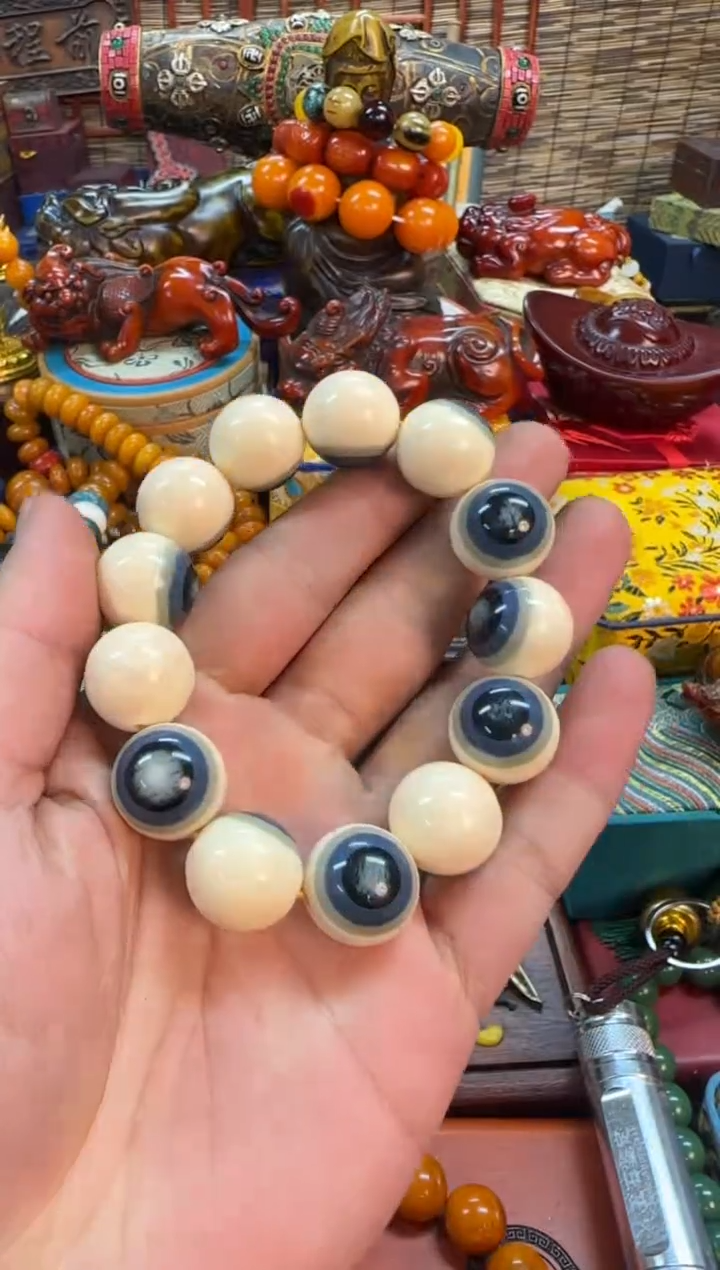 【闪购商品】蜜蜡裸石未镶嵌扎西推荐