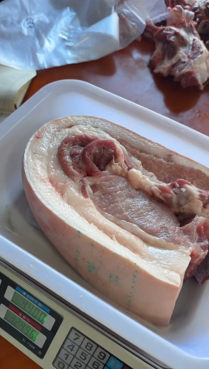 中国大陆180食用农产品幽*猪五花肉2.84幽兰