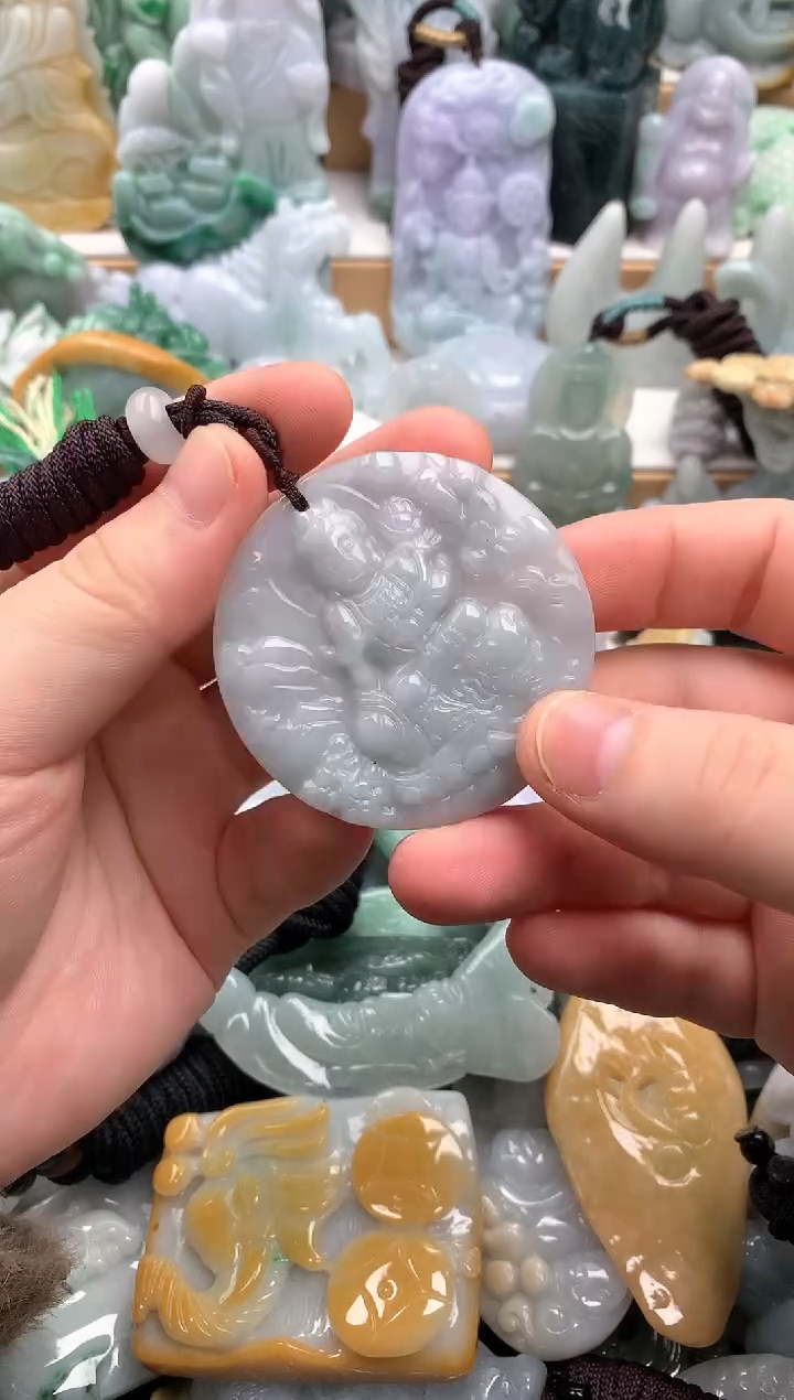 吊坠(不含链)未镶嵌翡翠1