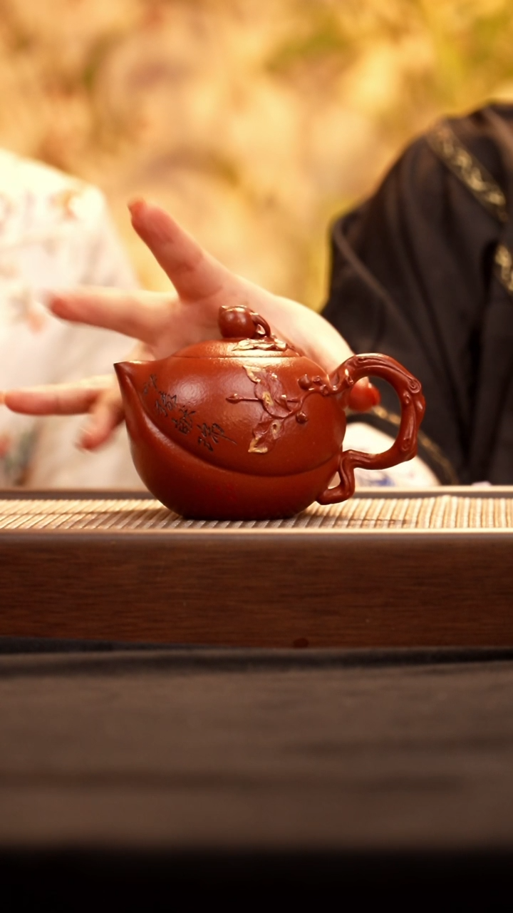 茶壶紫砂YF寿桃西施 降坡260cc