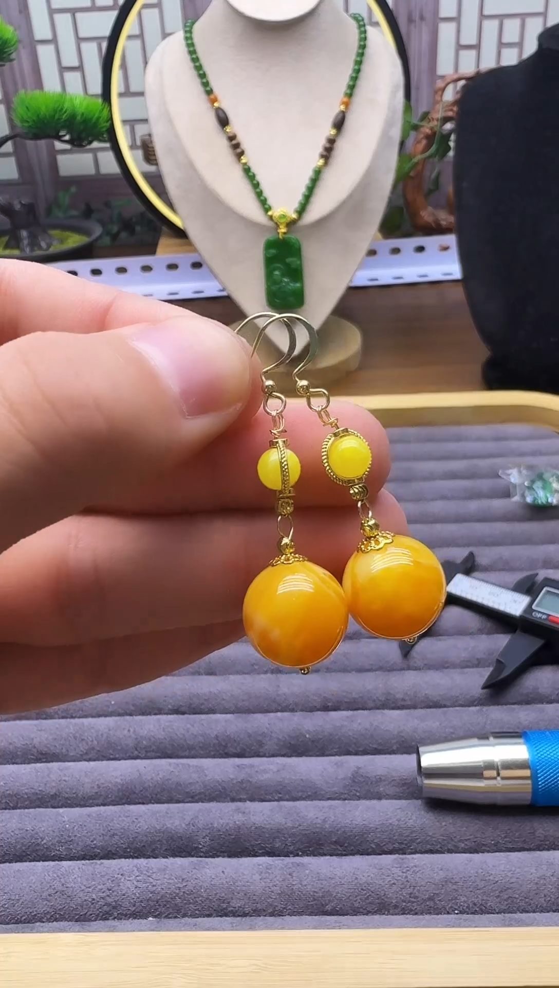 蜜蜡14K金镶嵌耳饰E155     