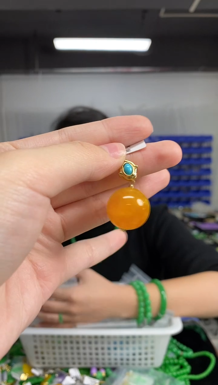 裸石蜜蜡未镶嵌多样性发其一颜色微差