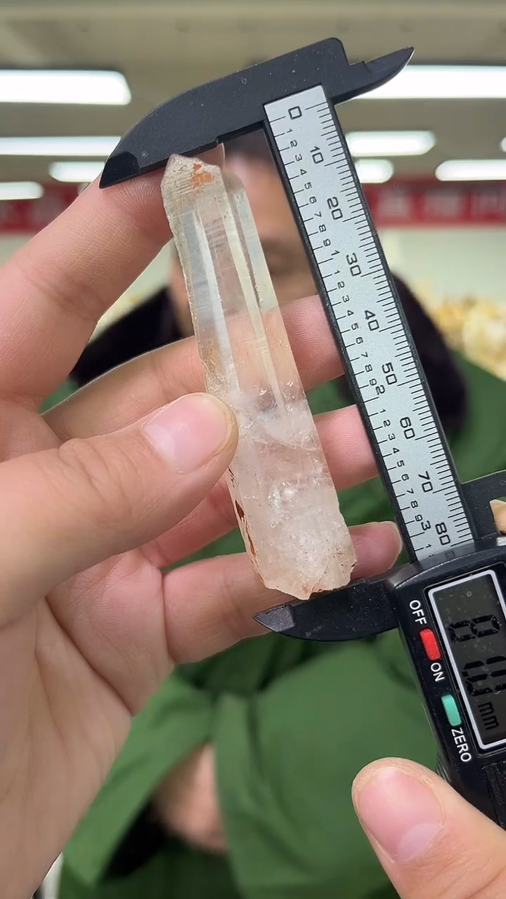【闪购商品】水晶把玩未镶嵌天然多样性发一mm