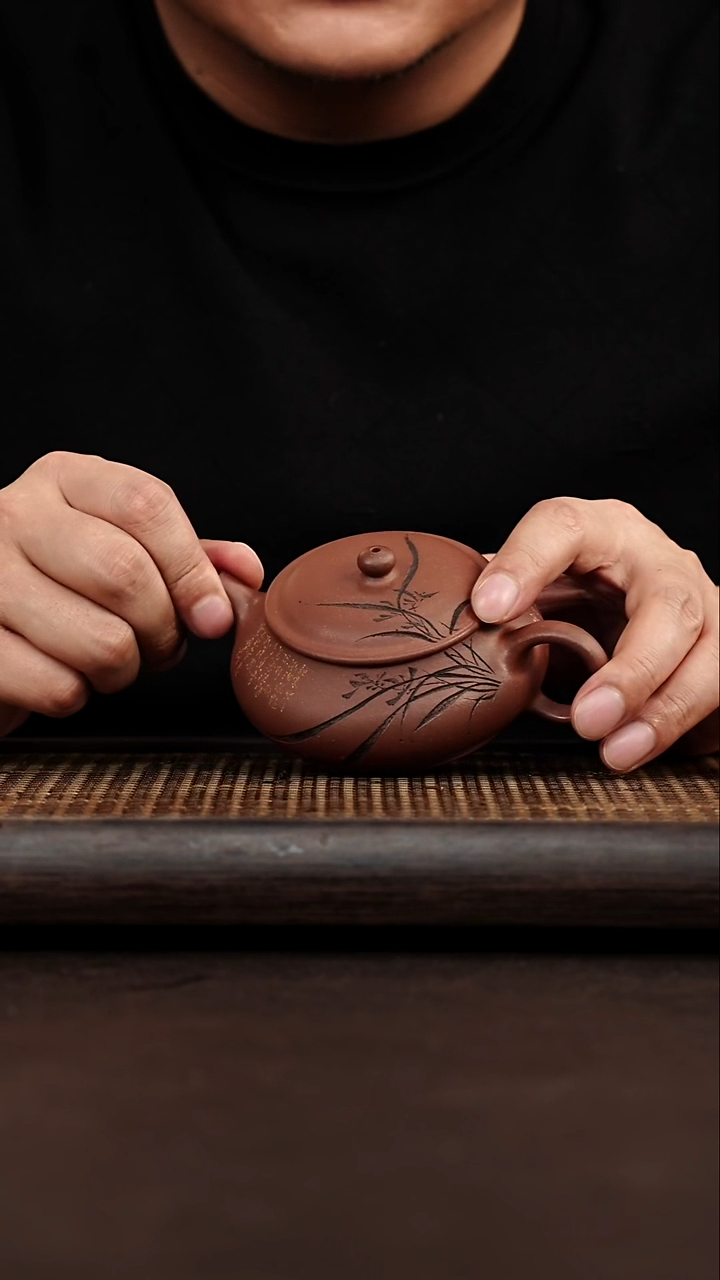 茶壶紫砂宜兴悦茗壶   明炉  底槽清
