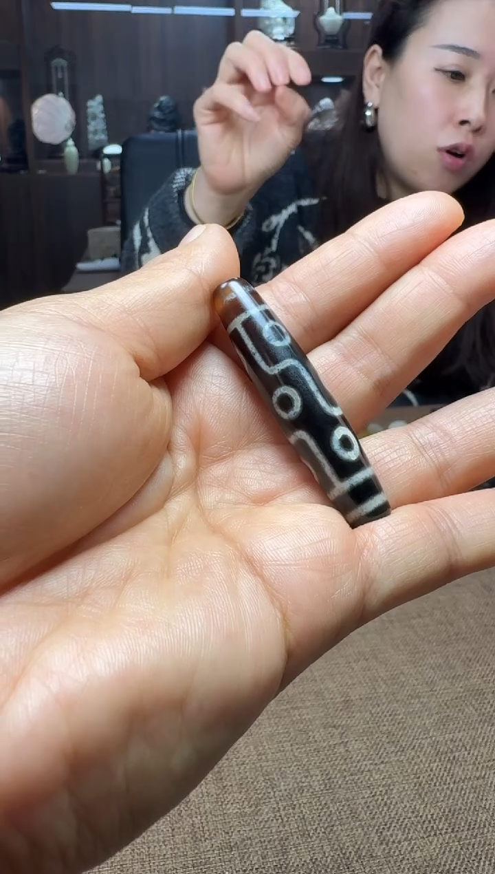 【闪购商品】和田玉颈饰未镶嵌9眼